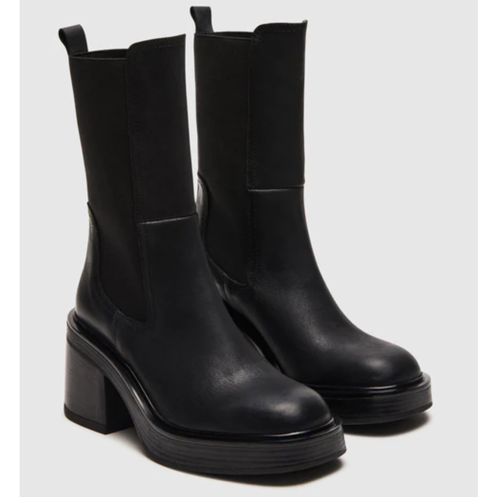 NEW Steve Madden Leather Boots